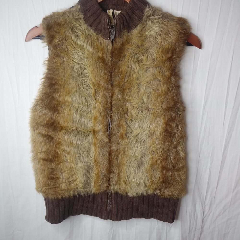 TIARA M Golden Creme Brown Fur Sweater Vest